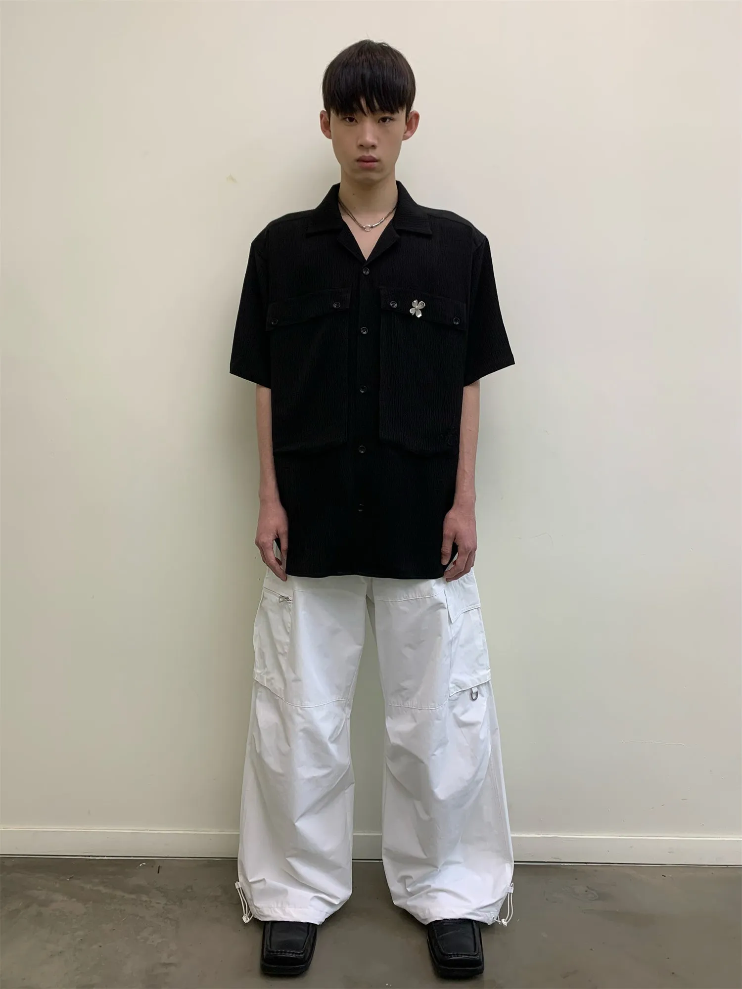 Accordion pocket casual pants