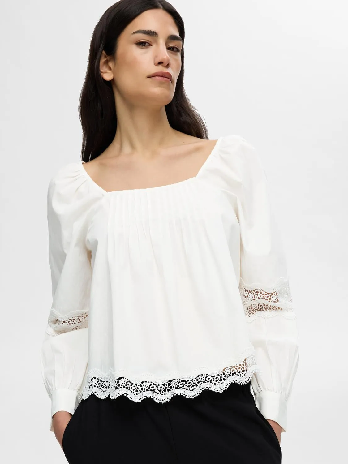 Alix Ls Top - Snow White