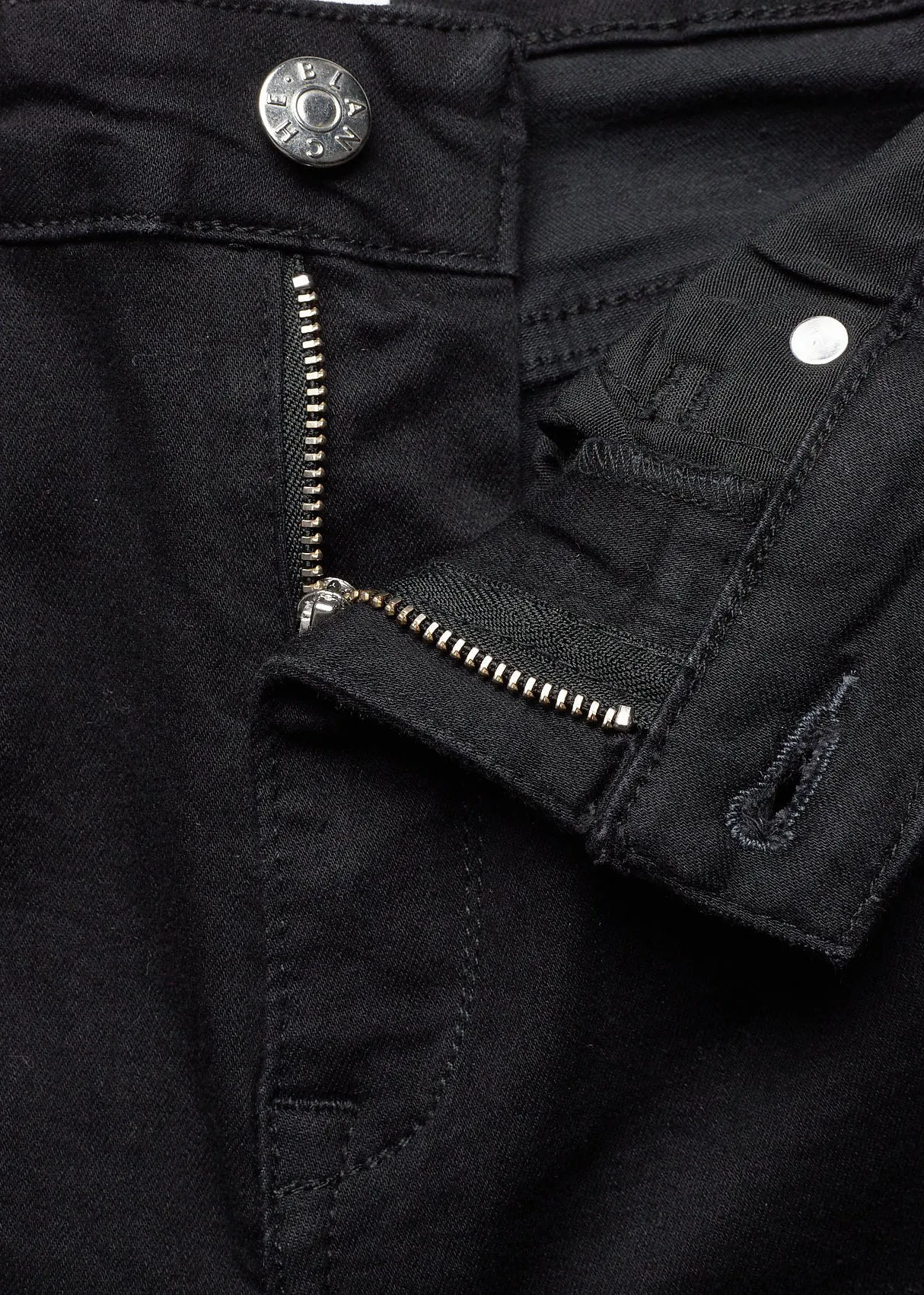 Blanche Jade Short Jeans Black