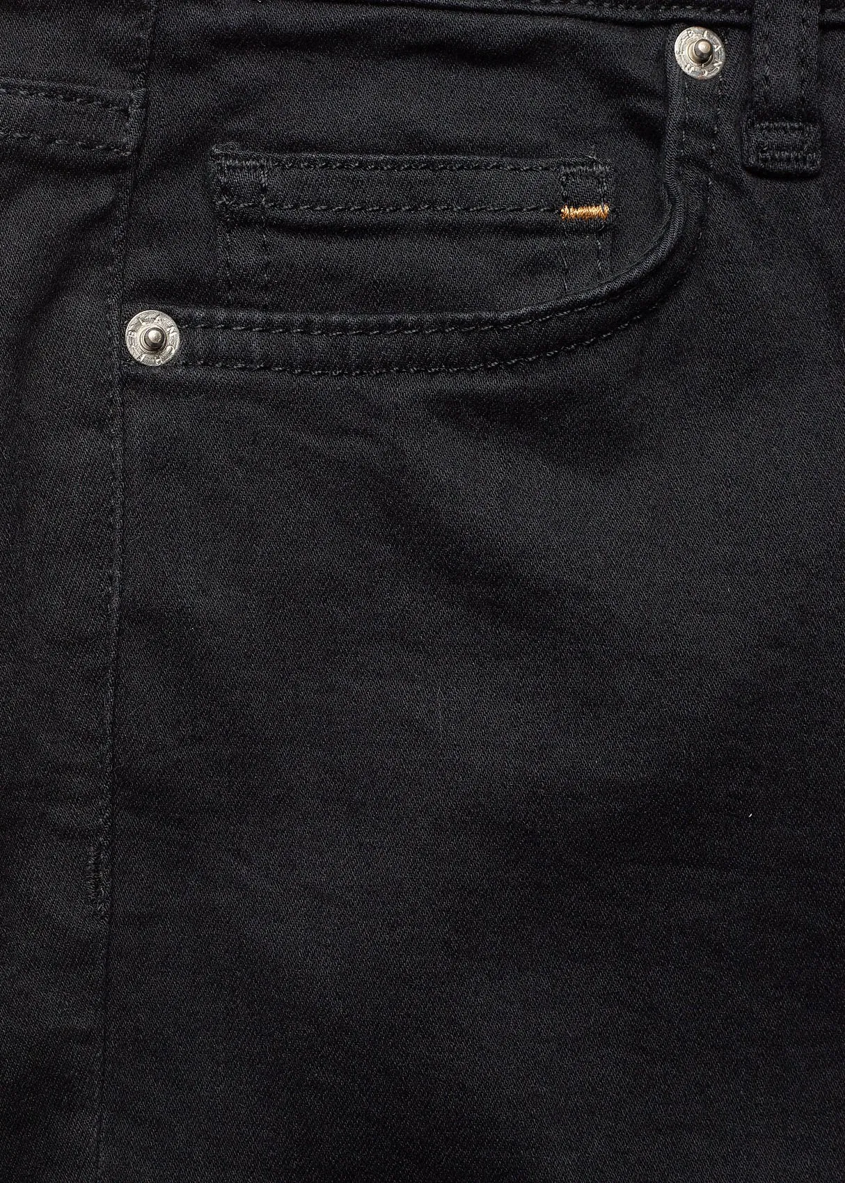 Blanche Jade Short Jeans Black