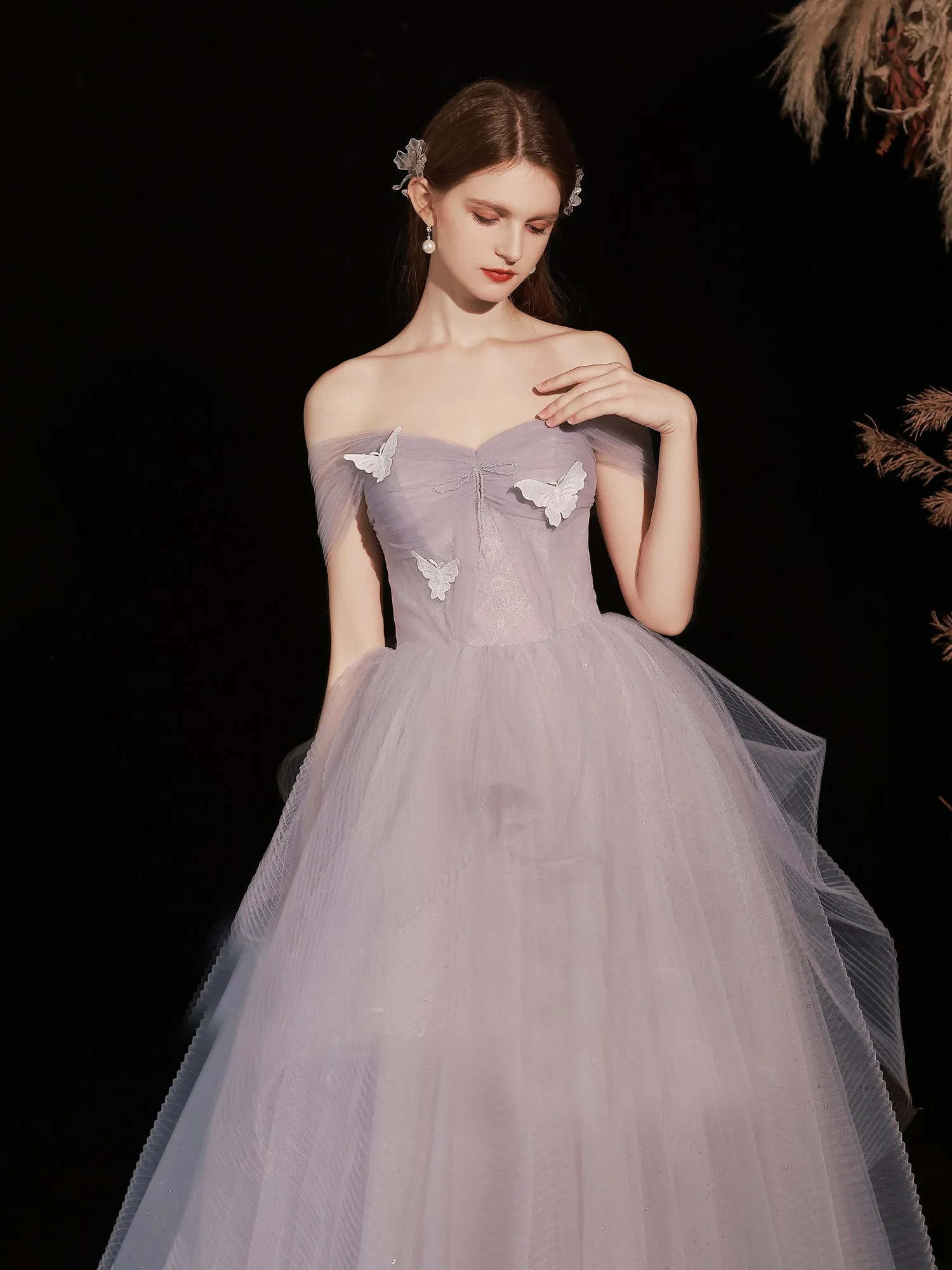 Chic A-line Off Shoulder Anomalistic Prom Dresses Tulle Long Formal Dresses Evening Dress OSTY070