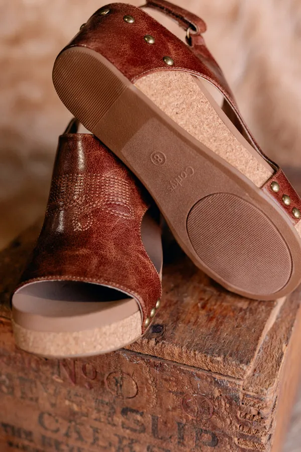 Corky's Carley Wedge [Saddle Stitch] ✙ON SALE NOW✙