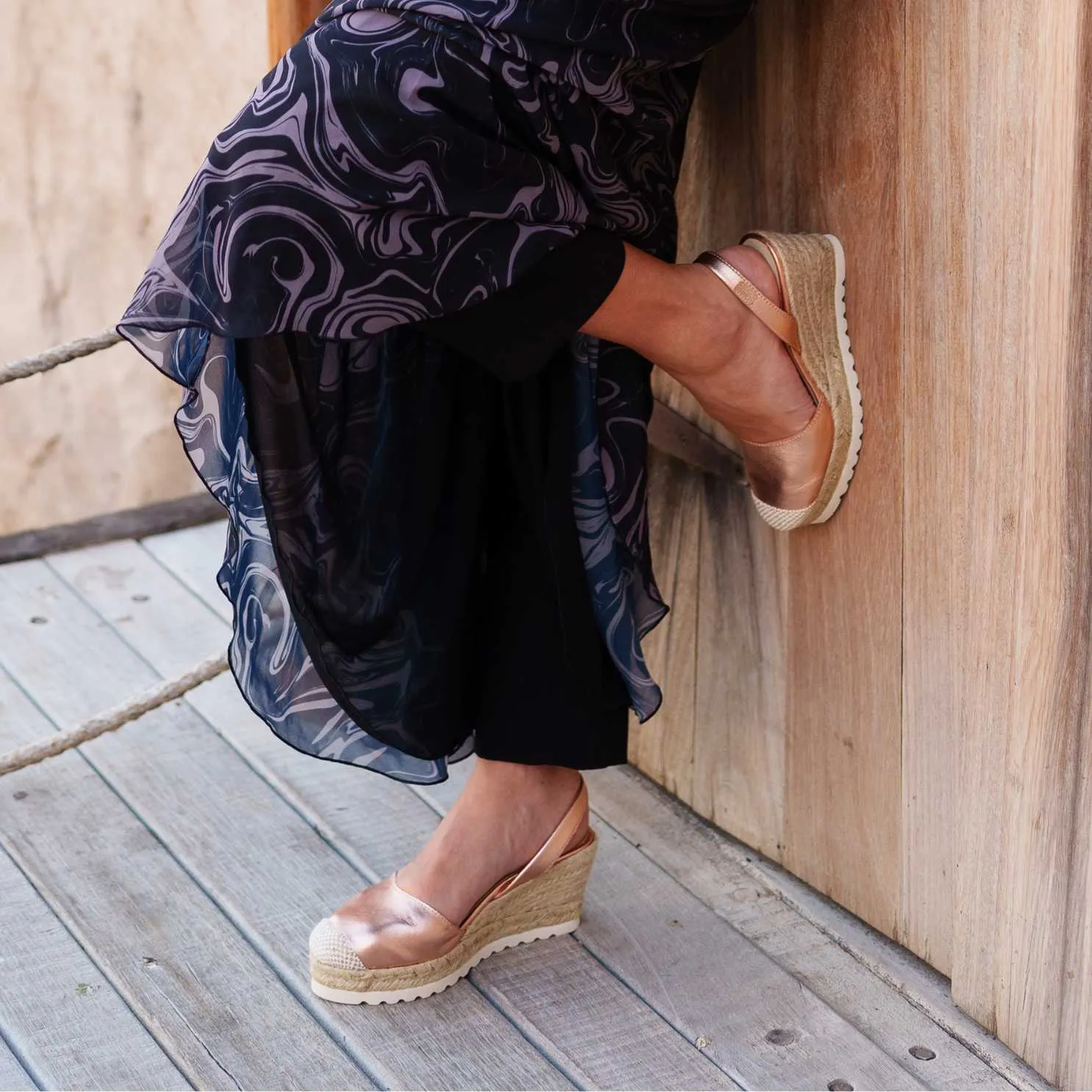 Metallic Closed Toe Leather Menorcan Espadrille For Women - Frida Montada 1924 Metallic