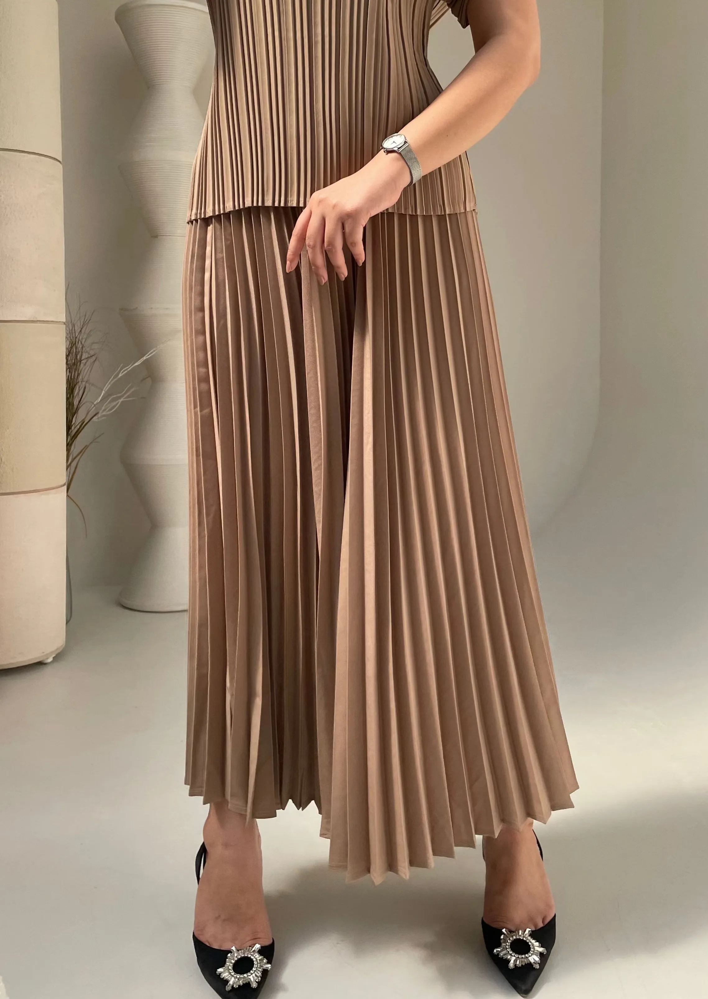 New Colors Priya Set Short Sleeve Top with Skirts