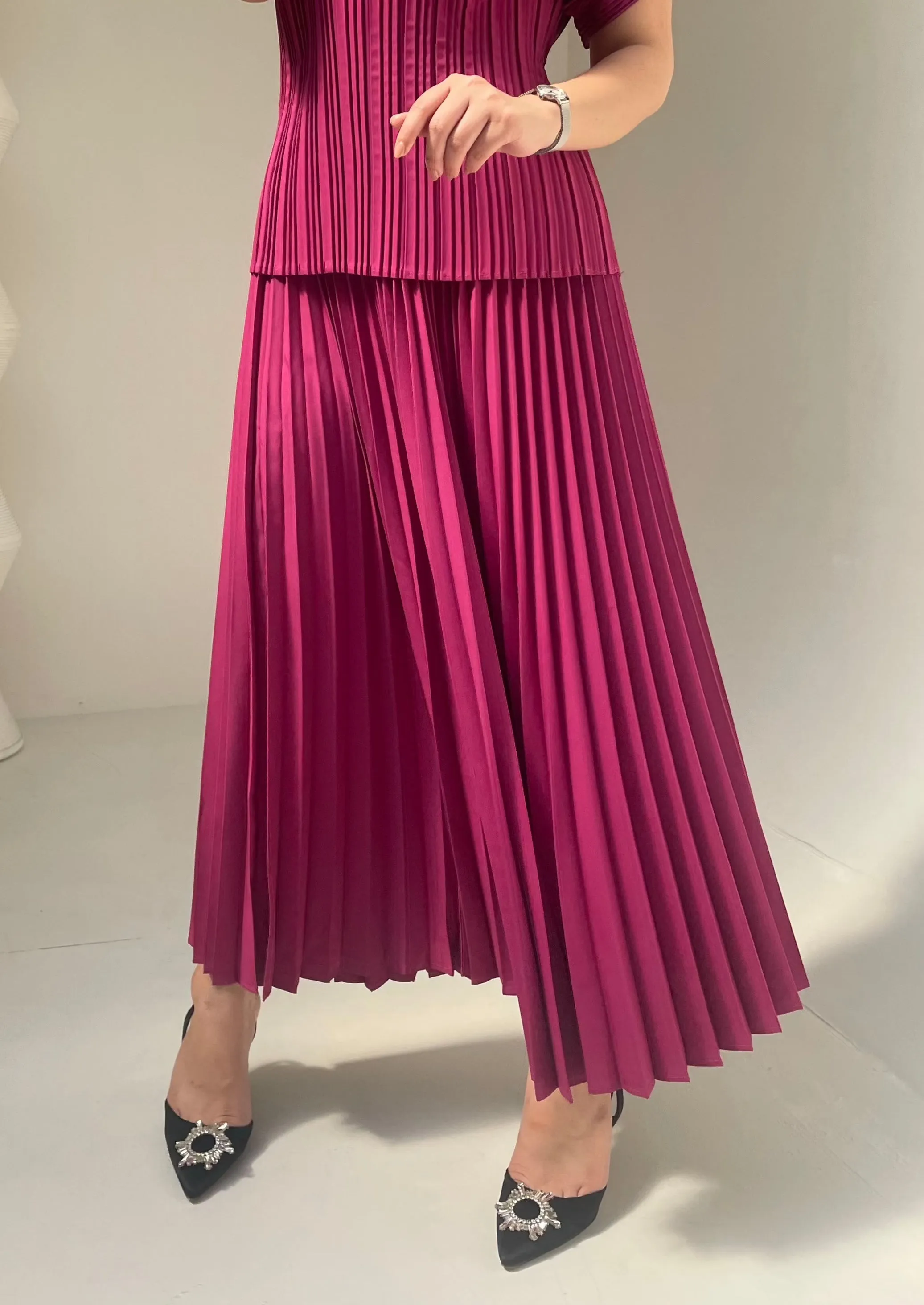 New Colors Priya Set Short Sleeve Top with Skirts