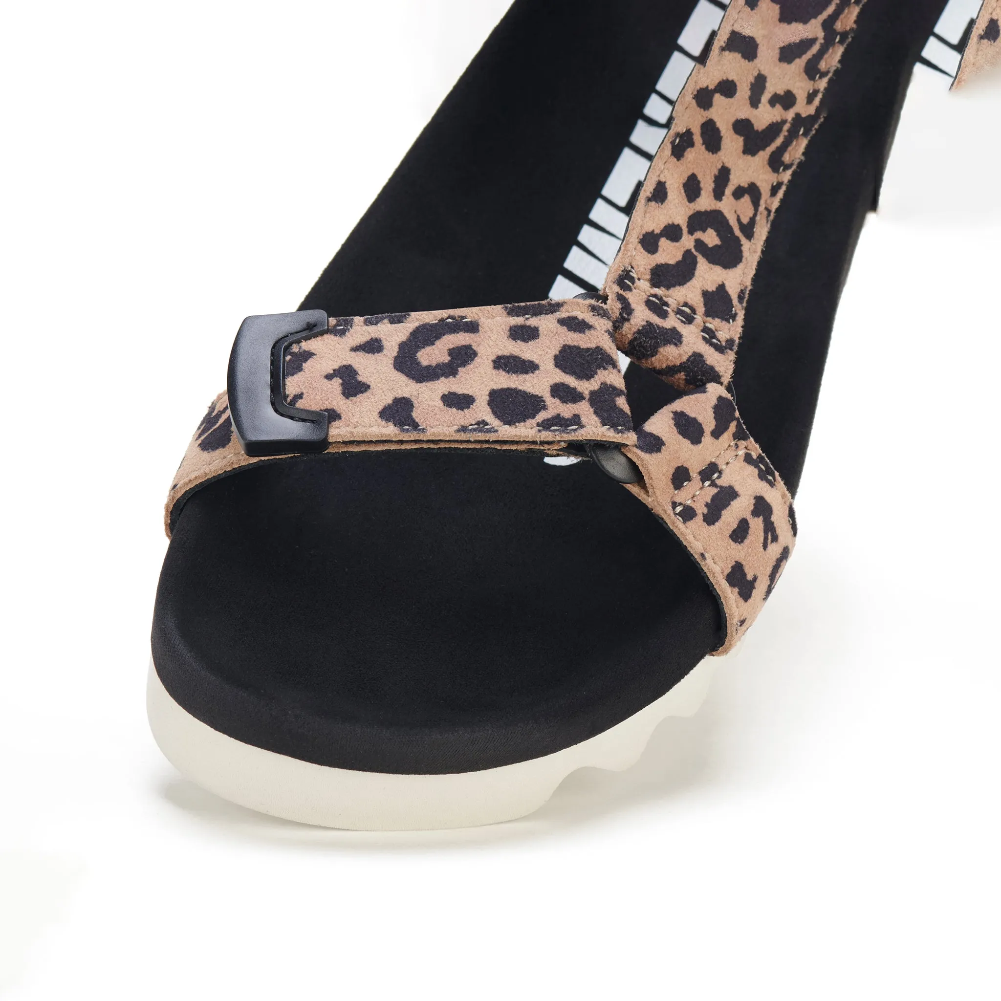 Sandal Tooth Wedge Leopard