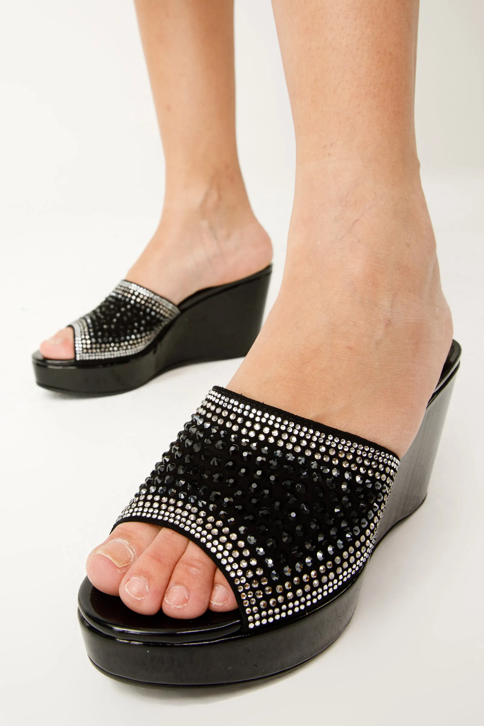 The Barneveld Black Glitter Leather Wedge Heel Women Sandal